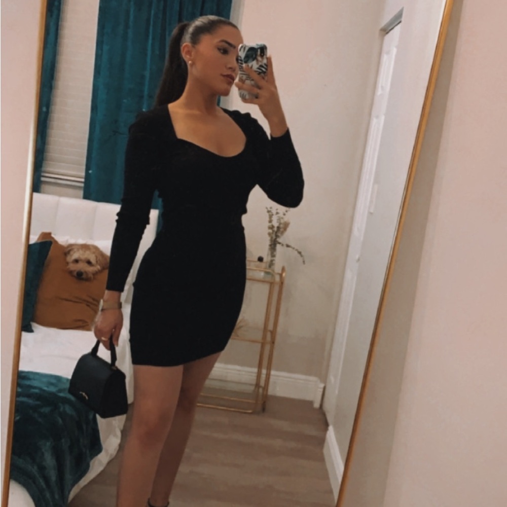 Black Bodycon Dress